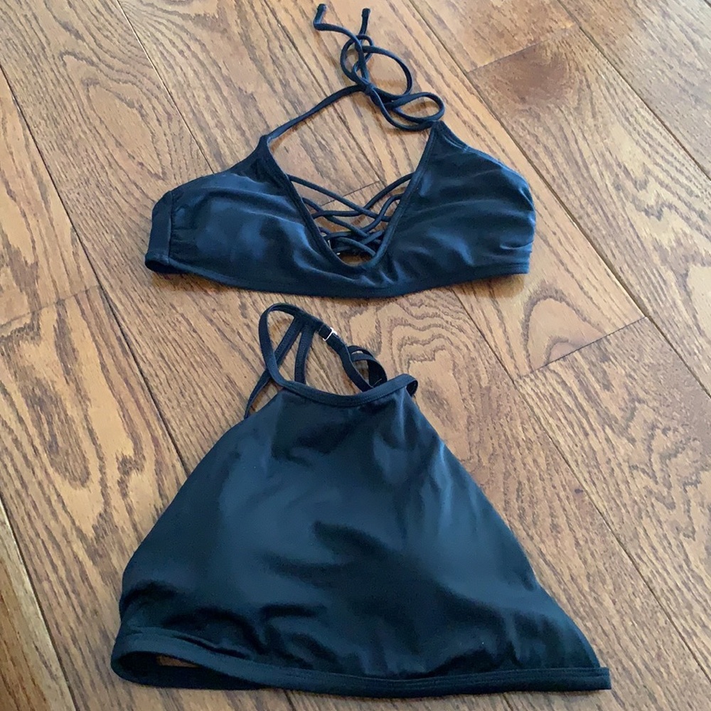 2 Medium Bikini Tops
